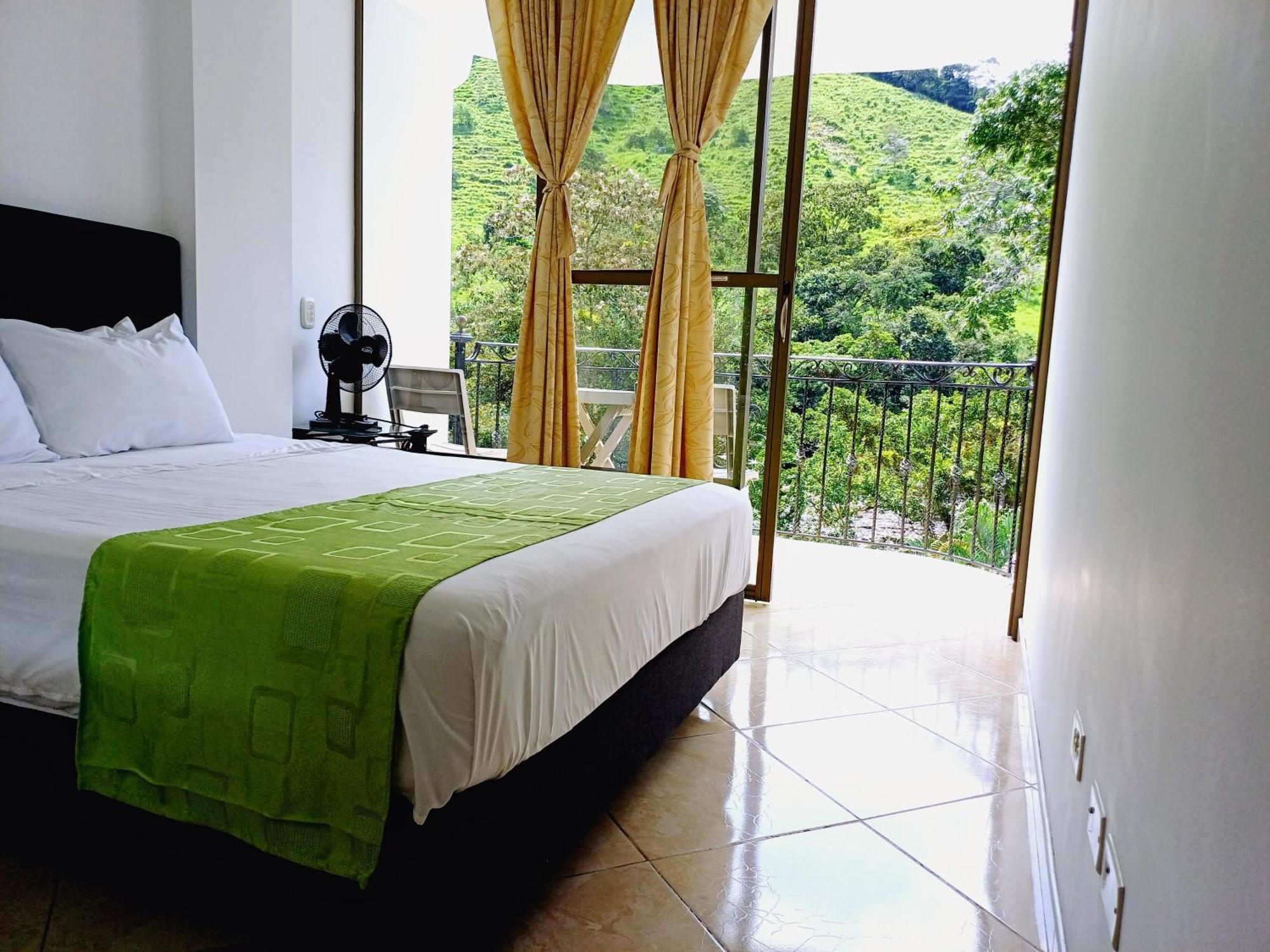 Hotel Campestre La Gaitana トビア エクステリア 写真